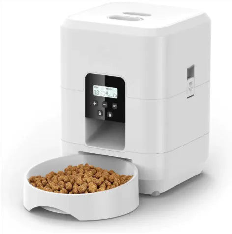 Smart Automatic Pet Feeder – Button or WiFi-Controlled